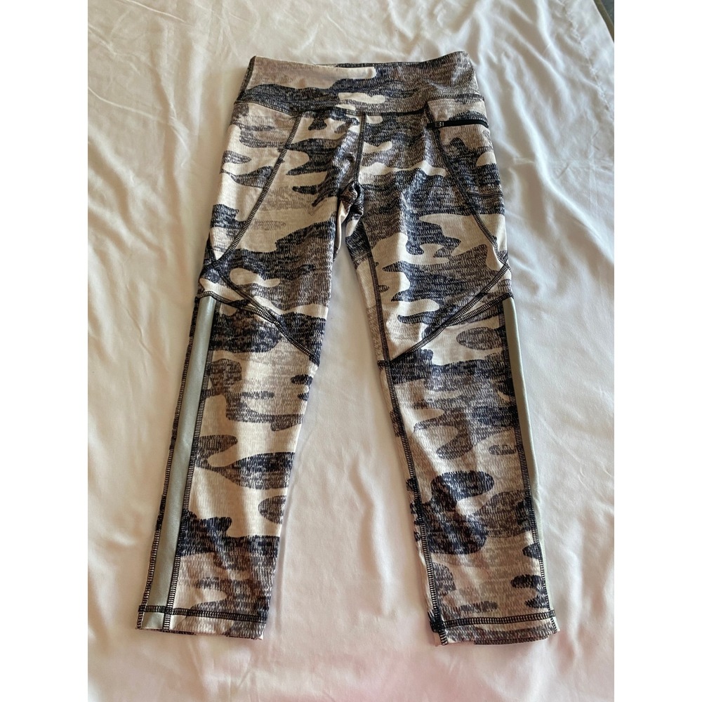X by Gottex Womens Camo Print Athleisure Leggings Size S Gray White